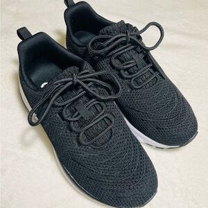 Propet  Black Athletic Women’s Shoes‎ Sz 8